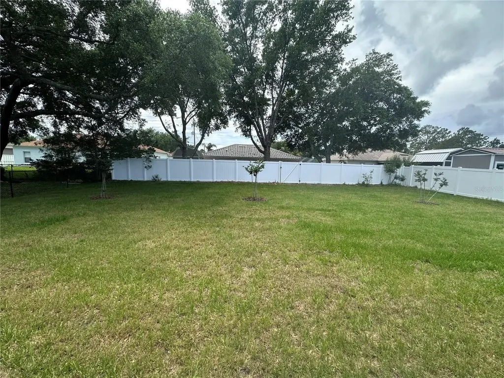 18 Pickwood Place Palm Coast FL 32164