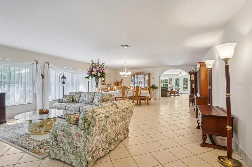 4546 Griffin View Drive Lady Lake FL 32159