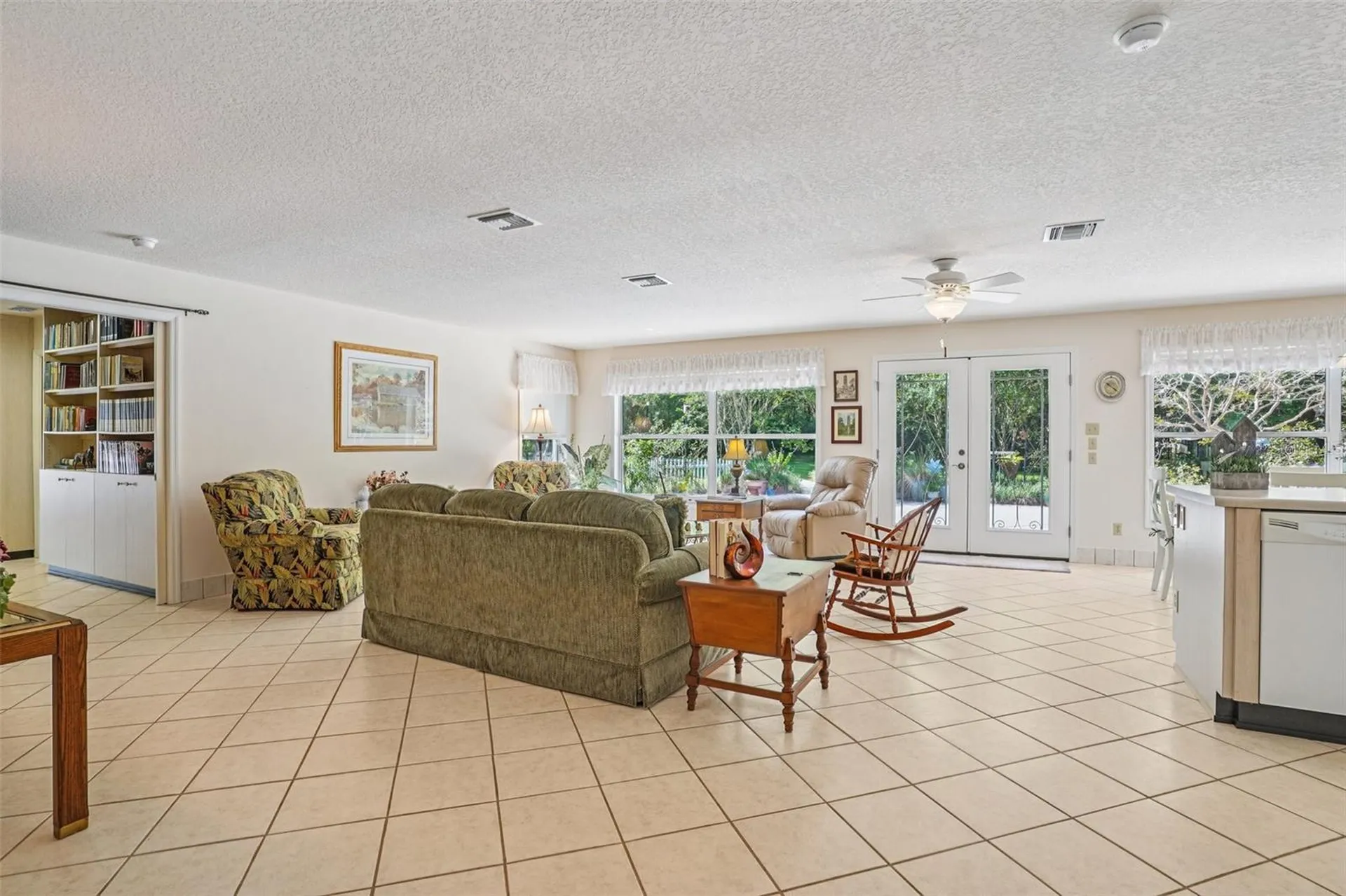 4546 Griffin View Drive Lady Lake FL 32159