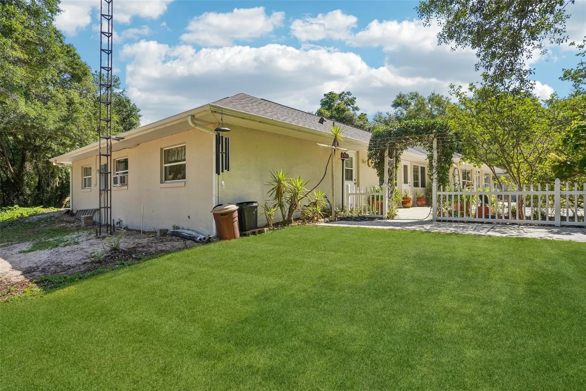 4546 Griffin View Drive Lady Lake FL 32159