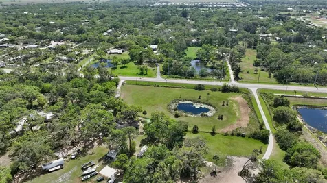7025 Clark Road Sarasota FL 34241