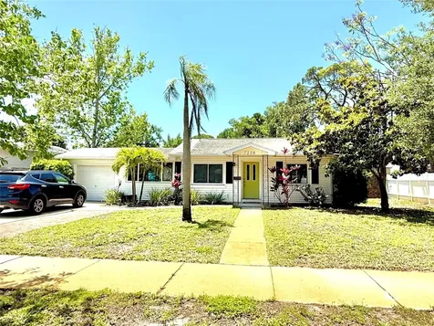 7228 6th Avenue N St Petersburg FL 33710