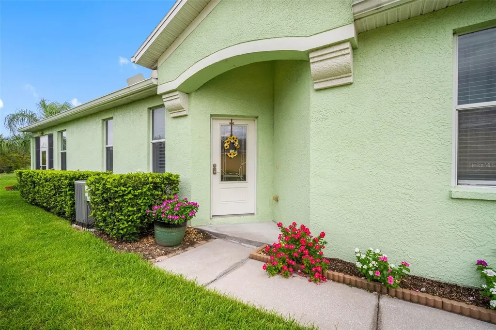 11588 Captiva Kay Drive Riverview FL 33569