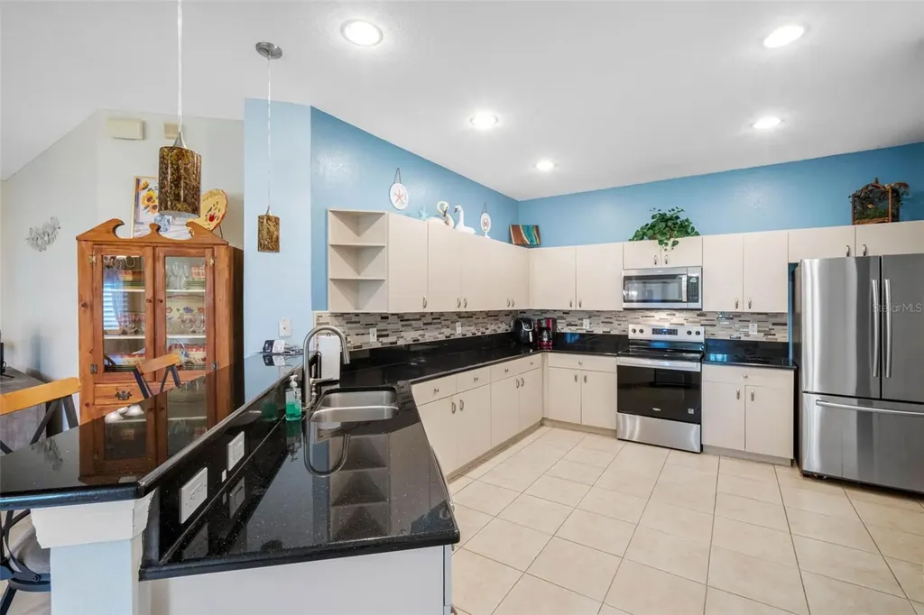 11588 Captiva Kay Drive Riverview FL 33569