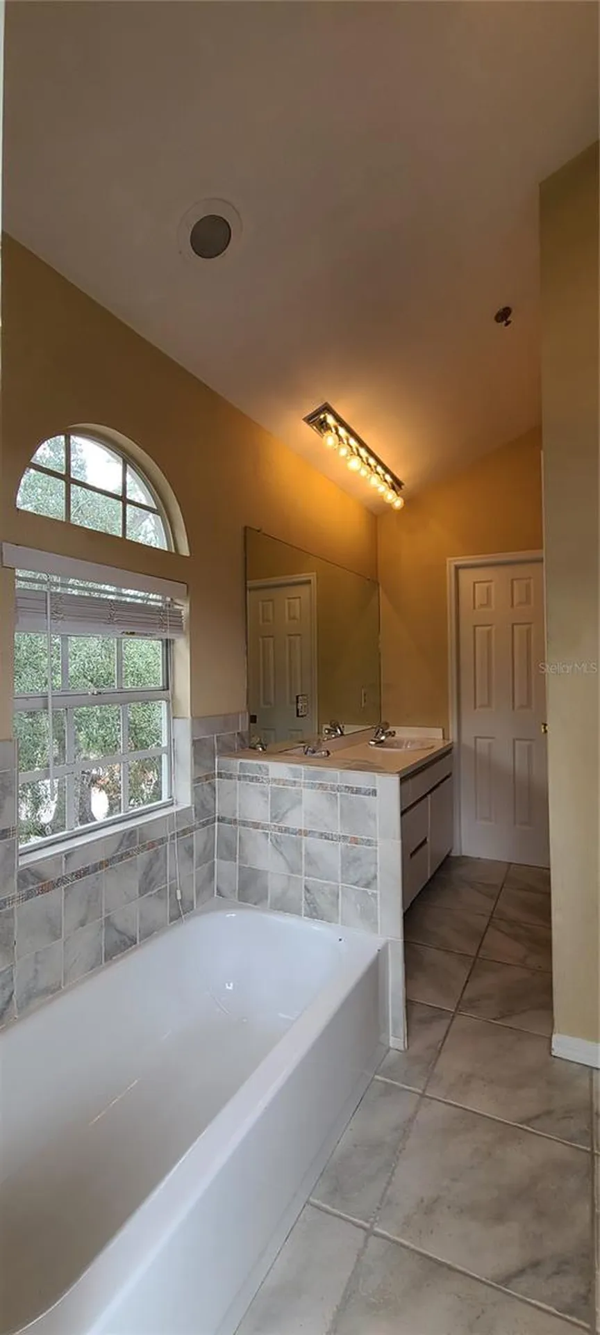 508 S Glen Avenue Tampa FL 33609