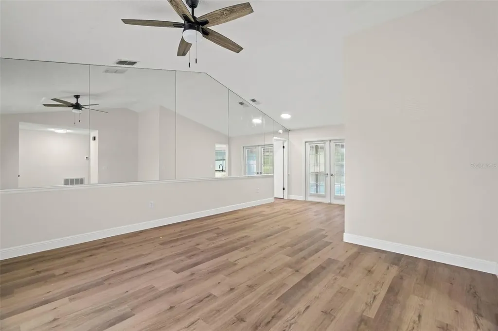 7439 Vienna Lane Port Richey FL 34668