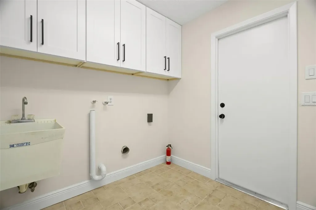 7439 Vienna Lane Port Richey FL 34668