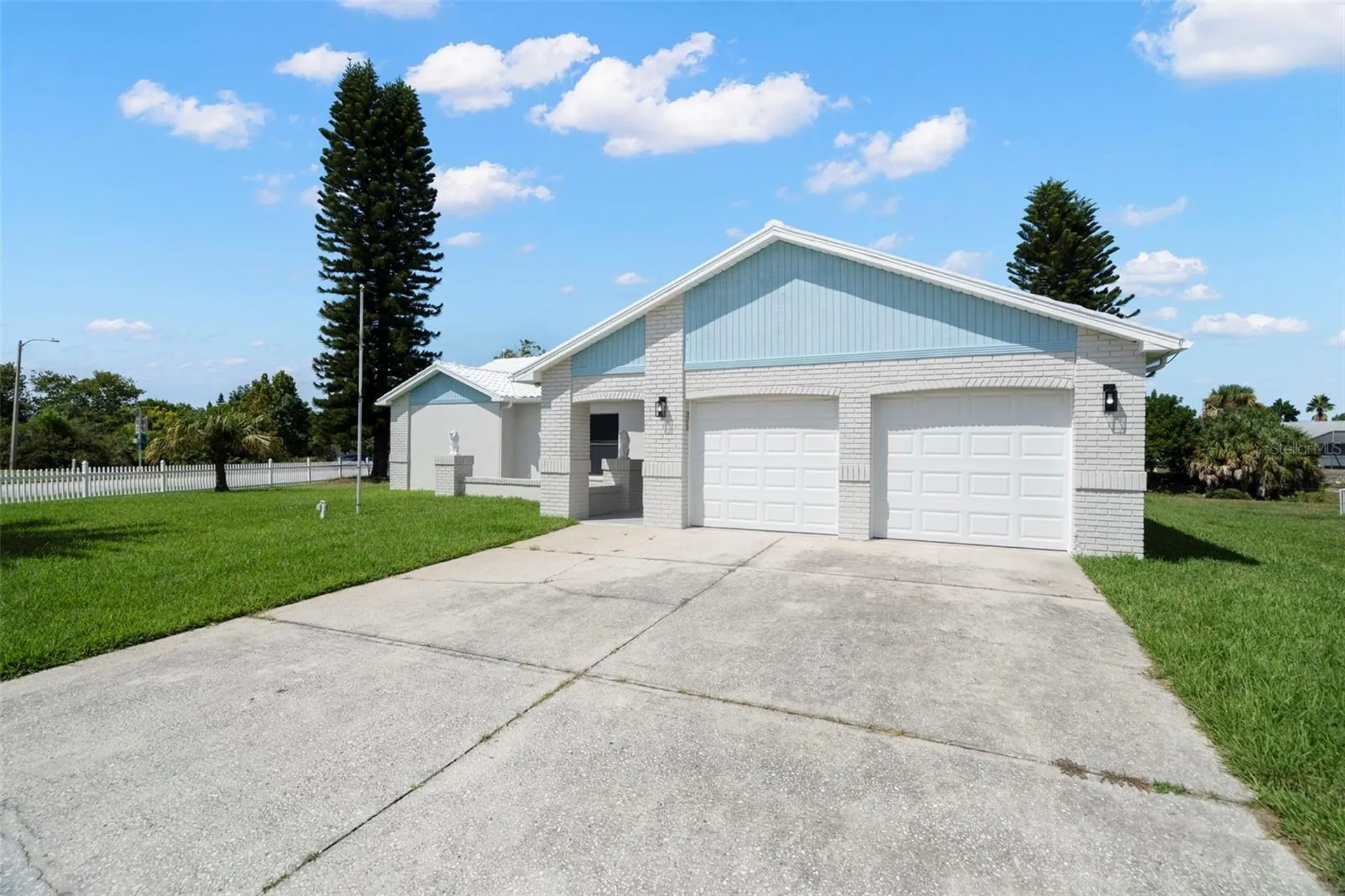 7439 Vienna Lane Port Richey FL 34668