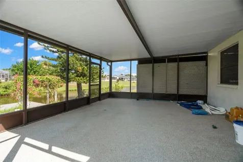 7439 Vienna Lane Port Richey FL 34668