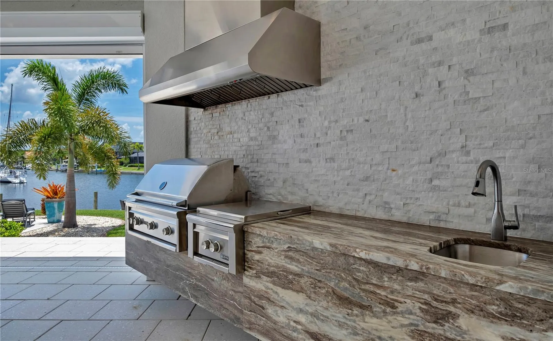 2795 Bay Court Punta Gorda FL 33950