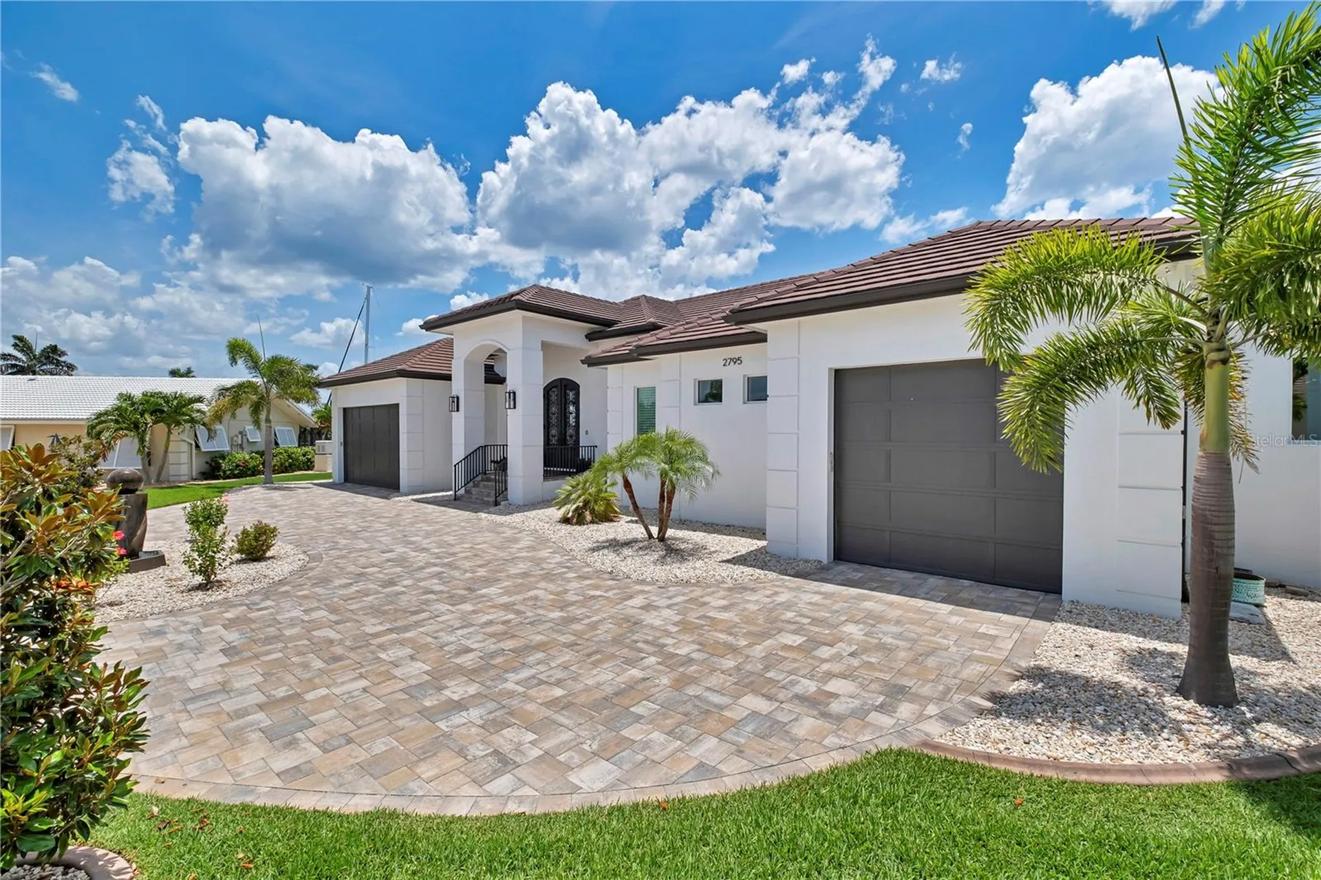 2795 Bay Court Punta Gorda FL 33950