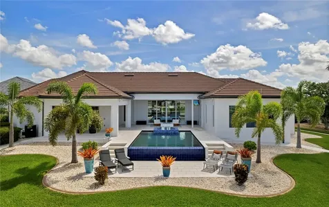 2795 Bay Court Punta Gorda FL 33950