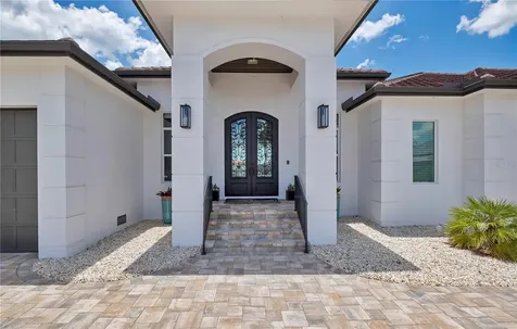 2795 Bay Court Punta Gorda FL 33950