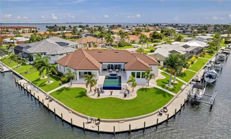 2795 Bay Court Punta Gorda FL 33950