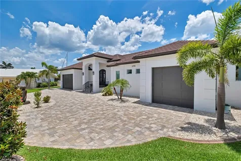 2795 Bay Court Punta Gorda FL 33950