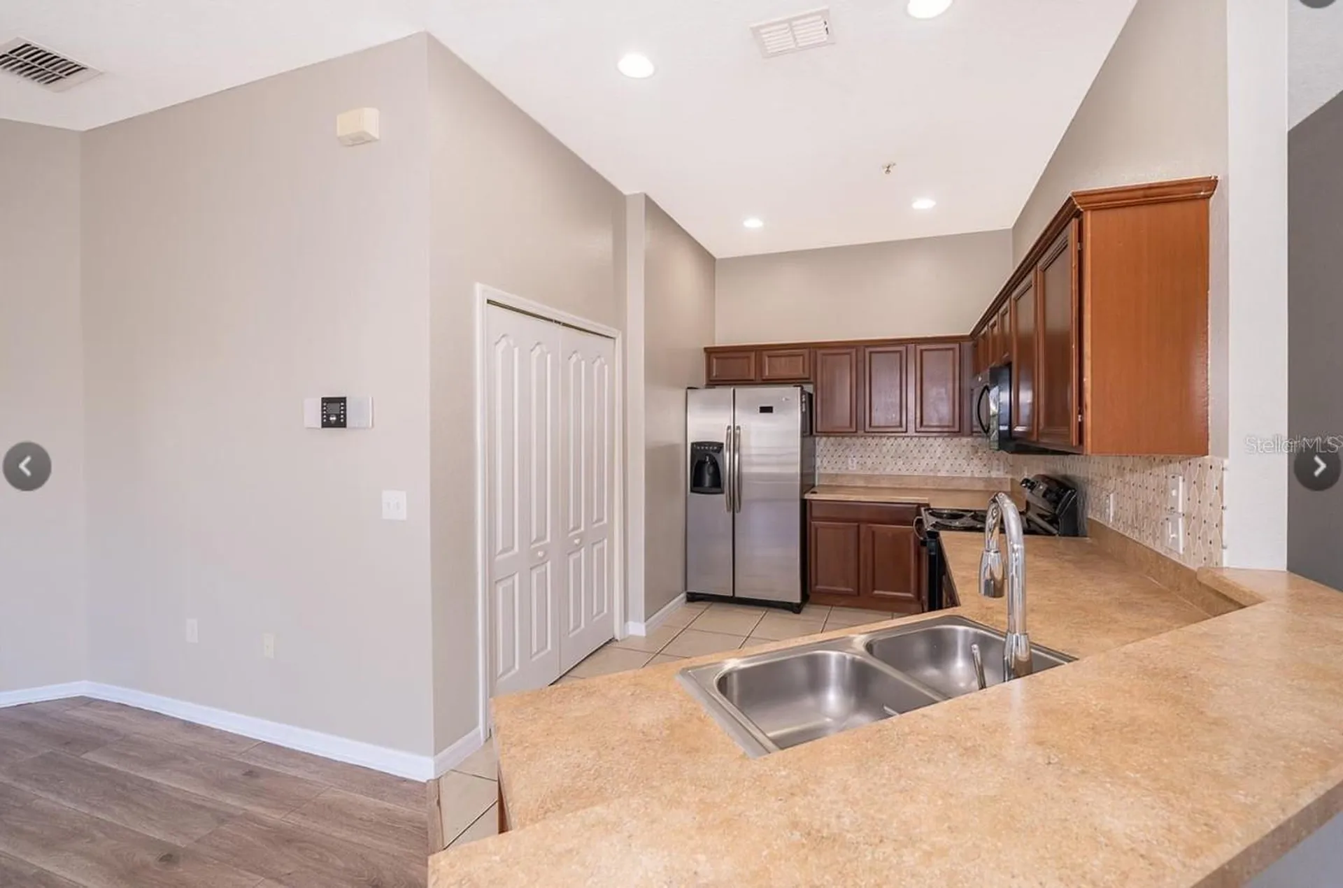 6474 S Goldenrod Road Orlando FL 32822