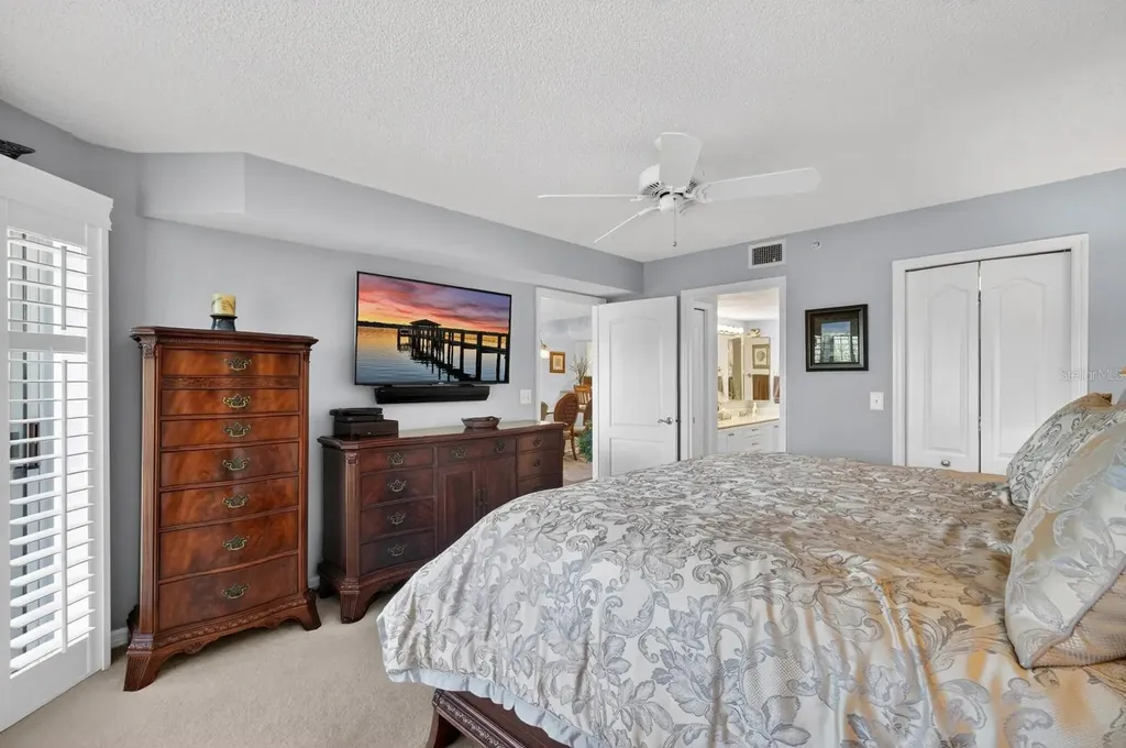 4 Oceans West Boulevard Daytona Beach FL 32118