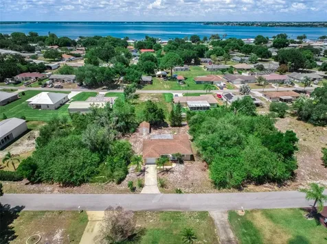111 Lemon Road NW Lake Placid FL 33852