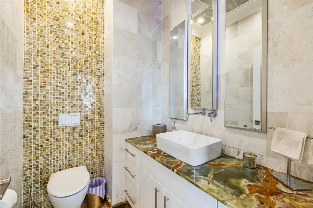 1171 Venetian Harbor Drive NE St Petersburg FL 33702