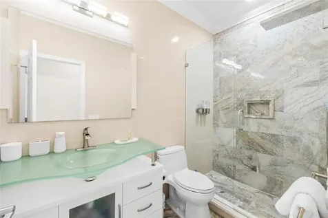 1171 Venetian Harbor Drive NE St Petersburg FL 33702