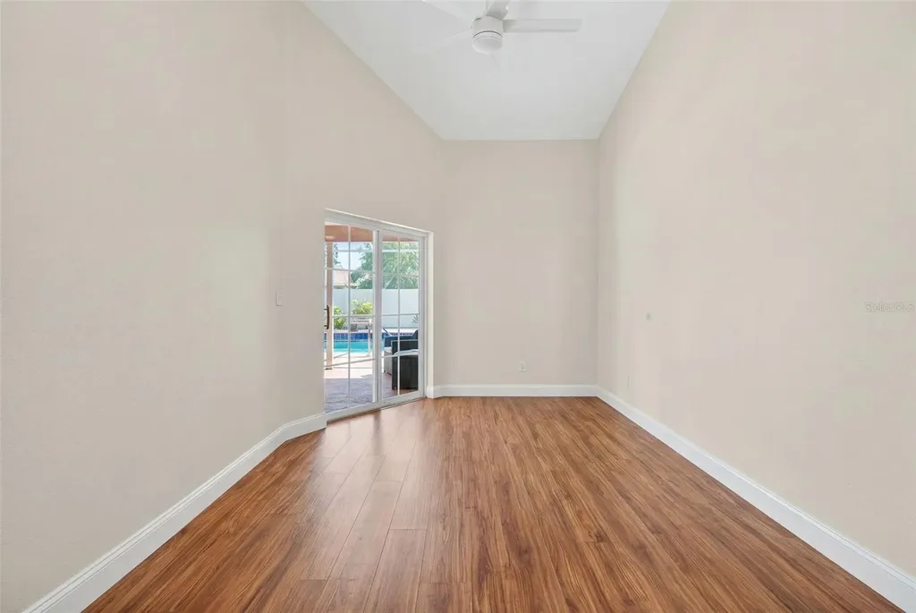 12611 Pineforest Way E Largo FL 33773