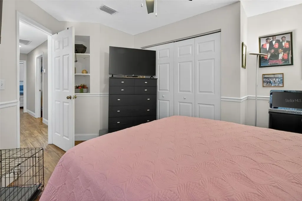 12611 Pineforest Way E Largo FL 33773