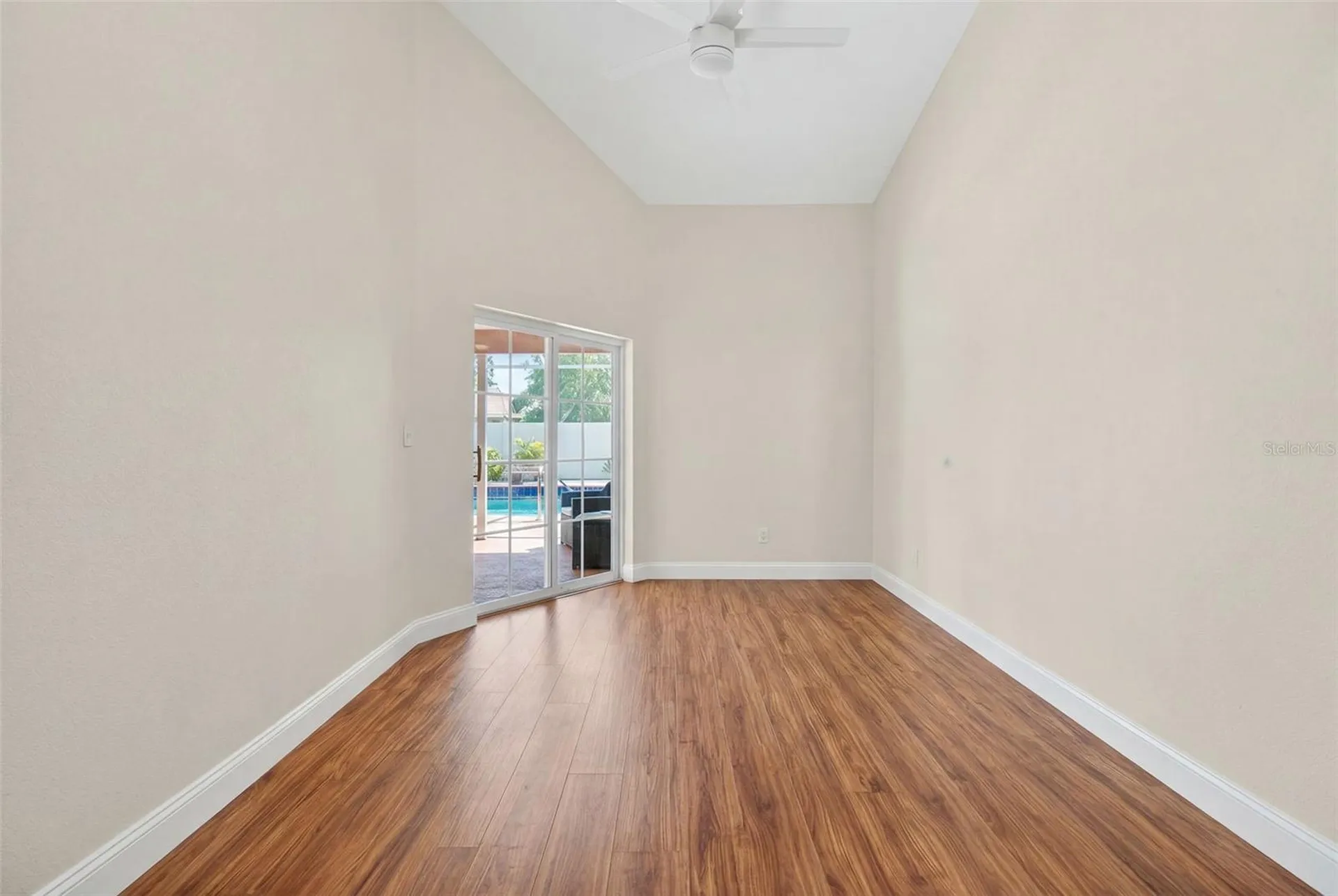 12611 Pineforest Way E Largo FL 33773