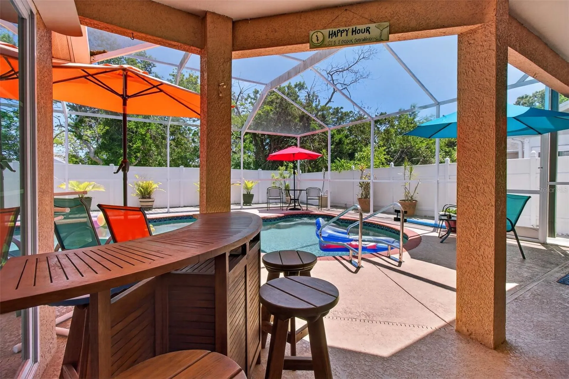 12611 Pineforest Way E Largo FL 33773