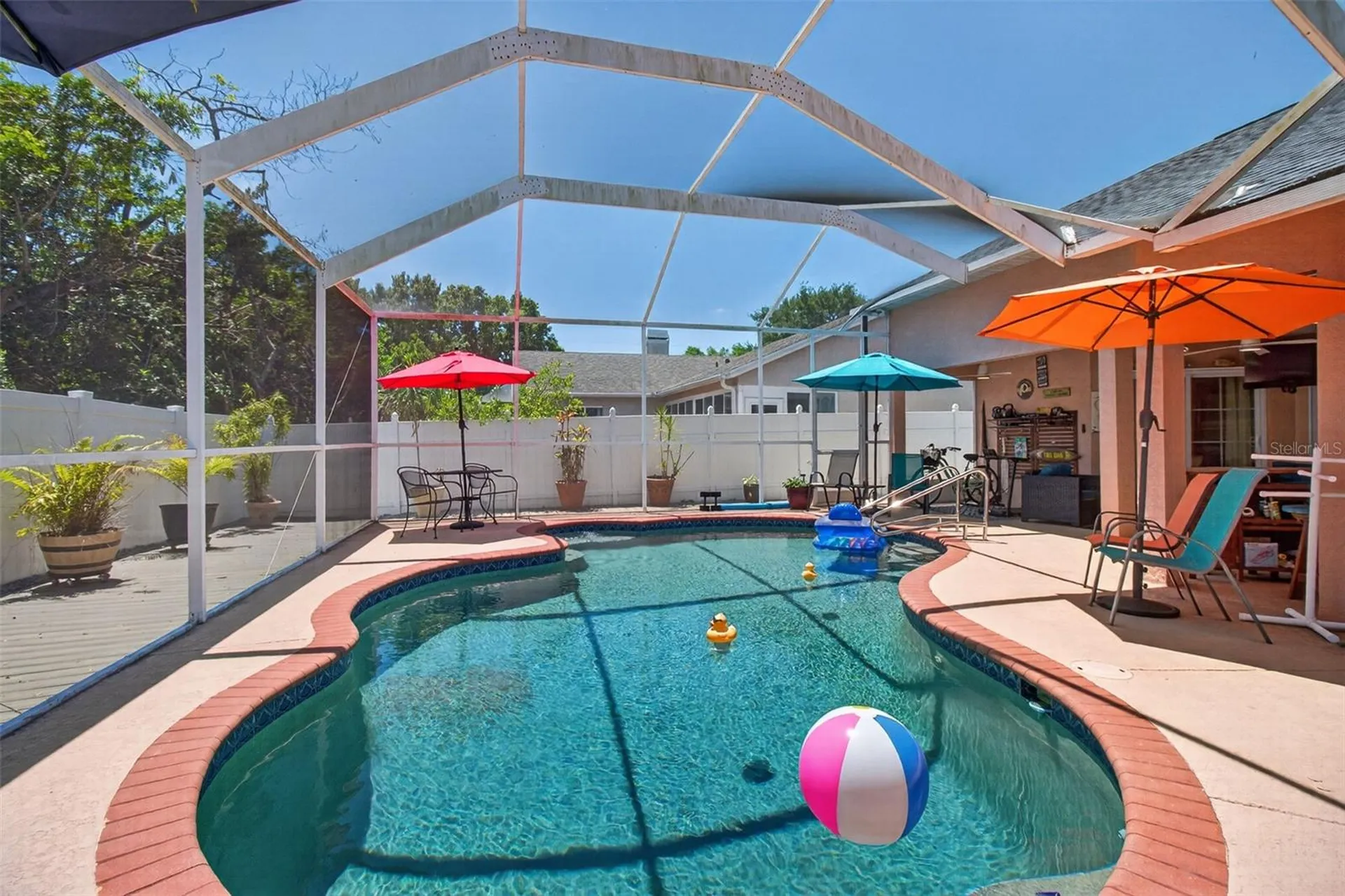 12611 Pineforest Way E Largo FL 33773