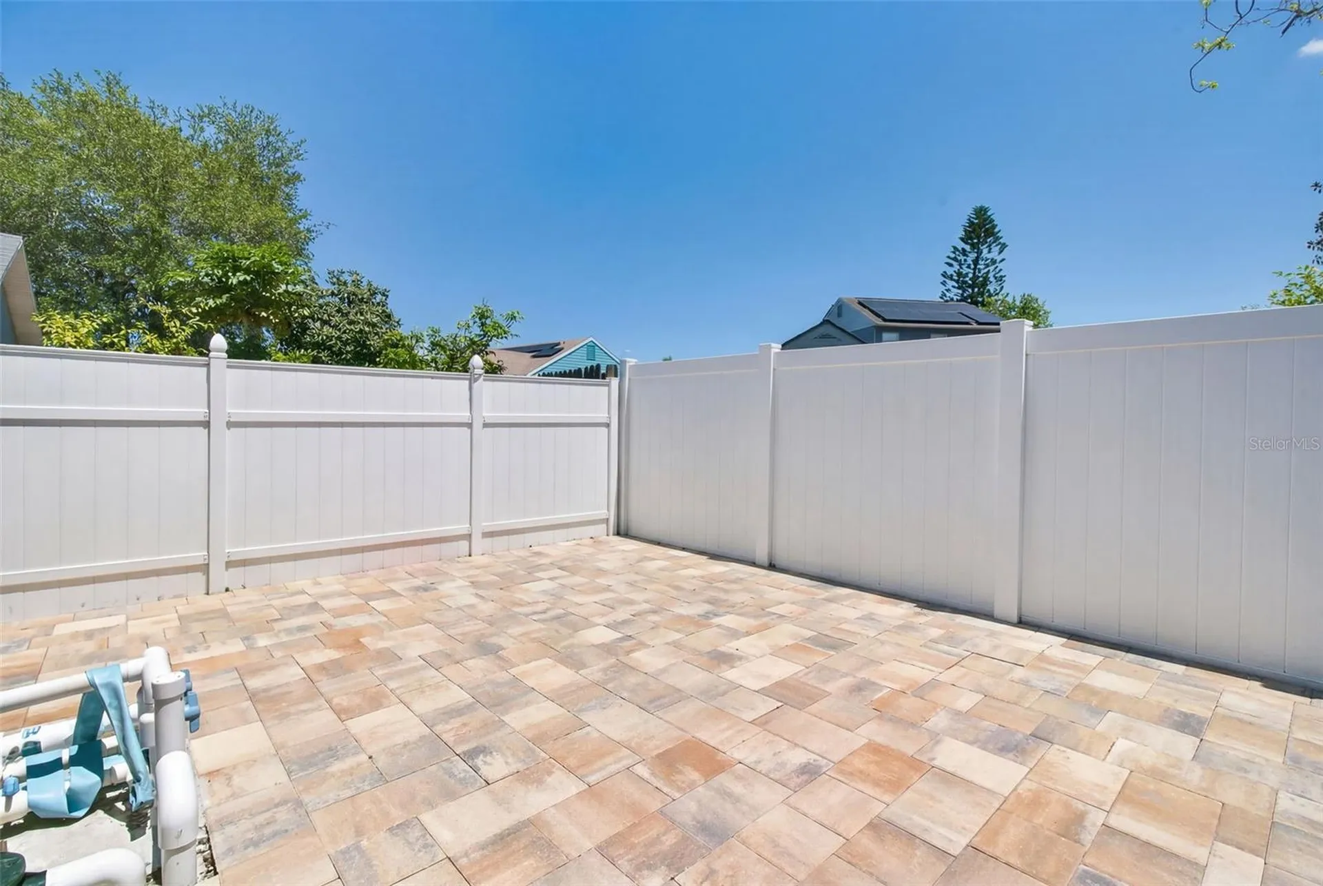 12611 Pineforest Way E Largo FL 33773