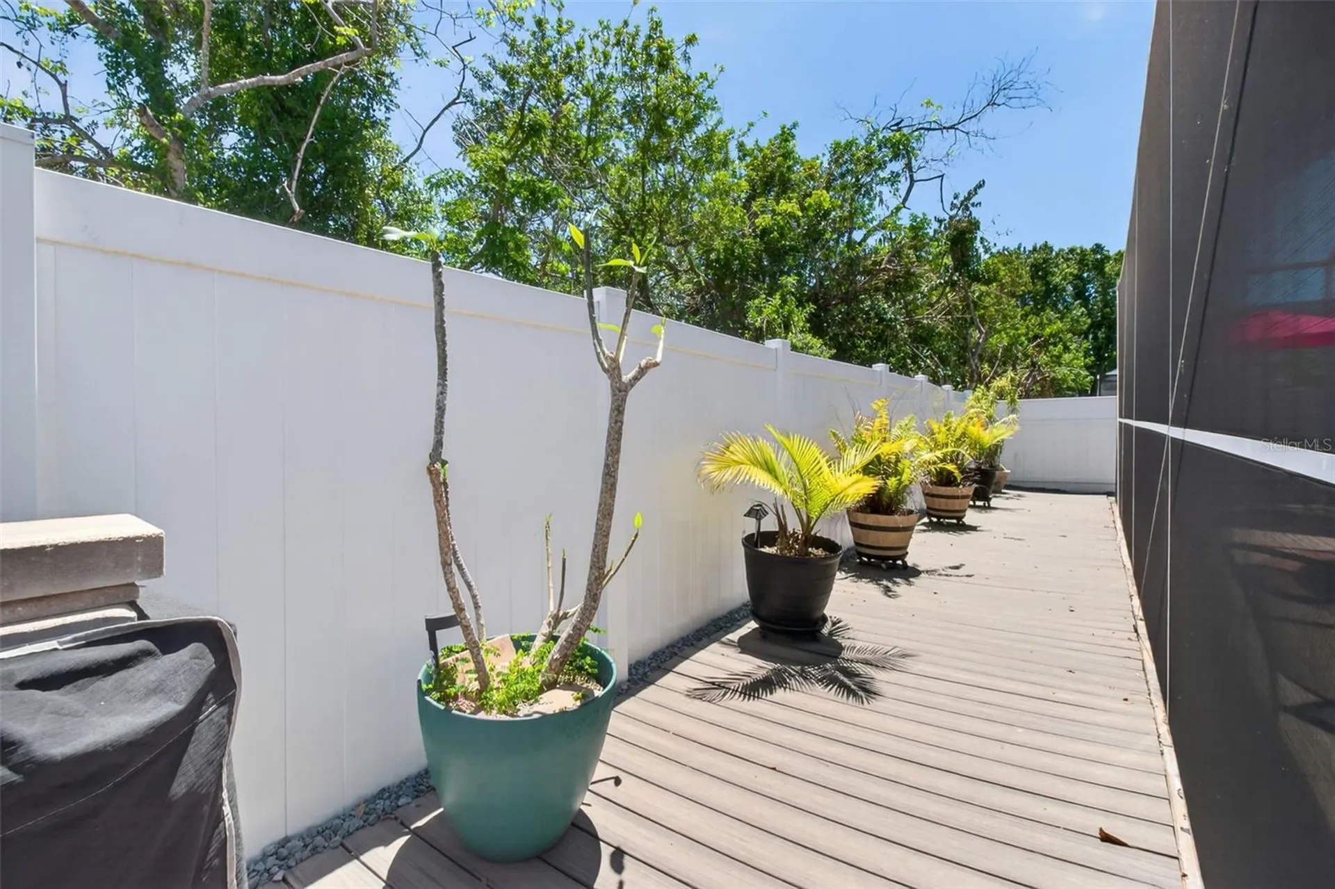 12611 Pineforest Way E Largo FL 33773