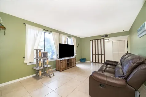 228 Orienta Point Street Altamonte Springs FL 32701