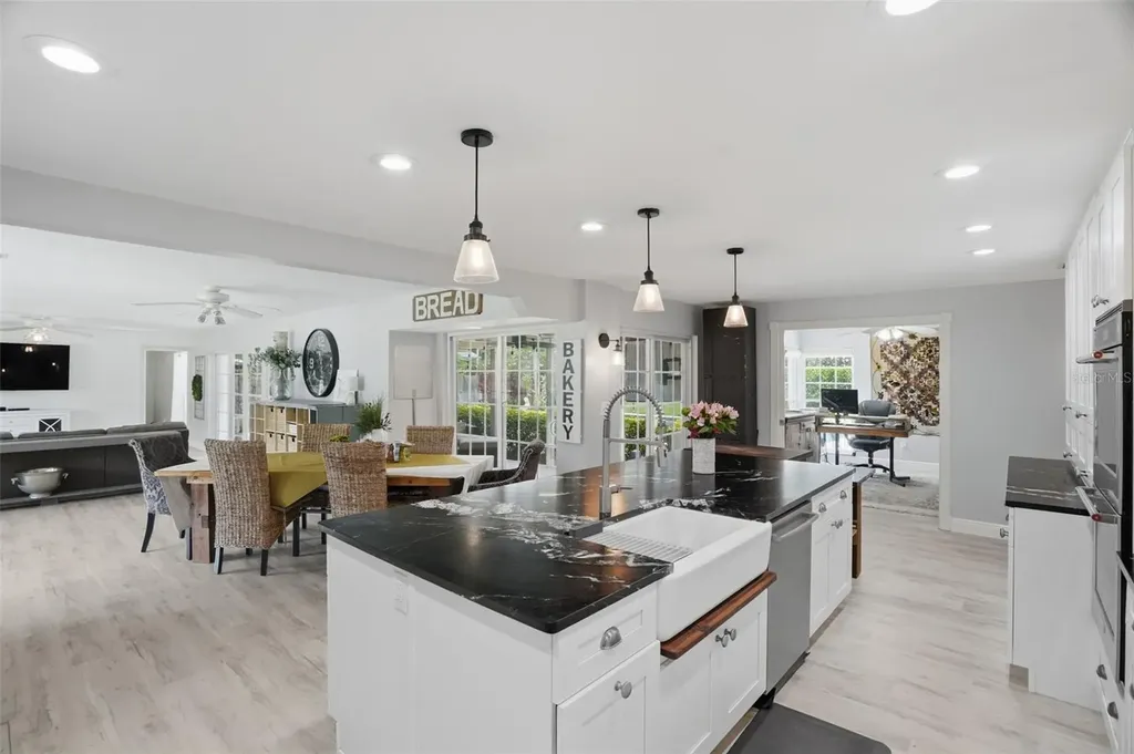 2150 Wrens Way Clearwater FL 33764