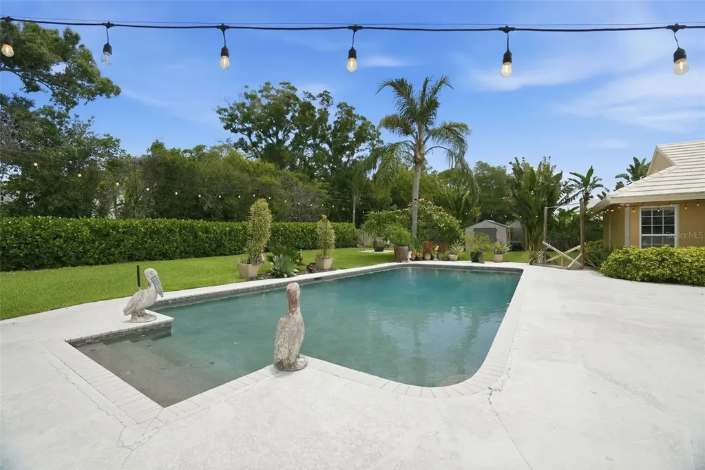 2150 Wrens Way Clearwater FL 33764
