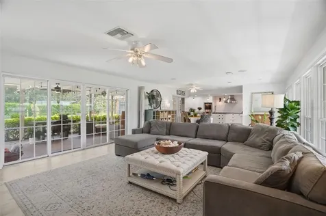 2150 Wrens Way Clearwater FL 33764