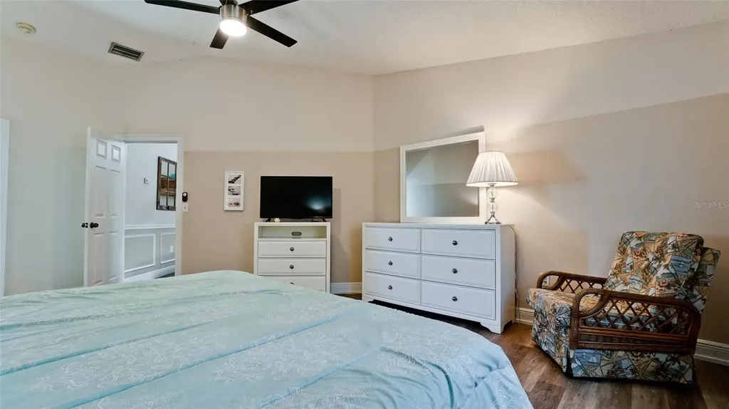 8403 13th Avenue NW Bradenton FL 34209