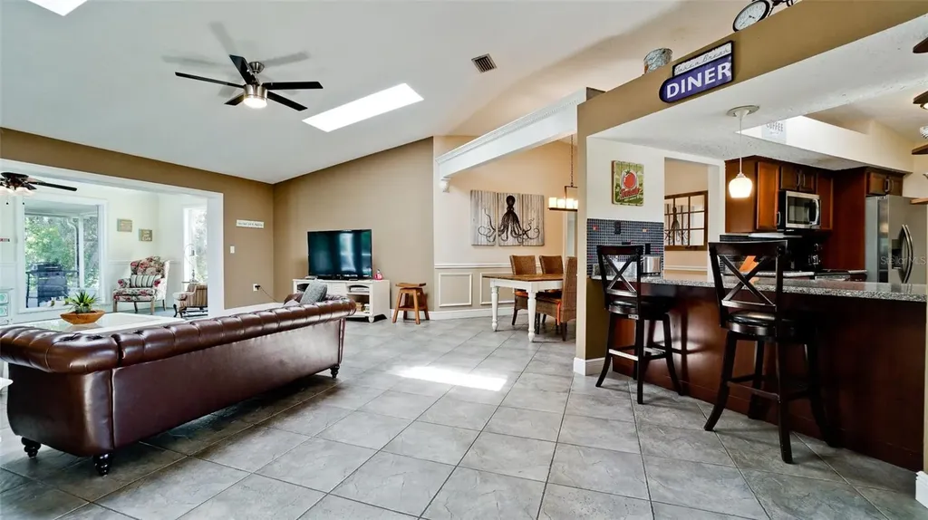 8403 13th Avenue NW Bradenton FL 34209