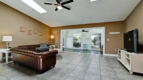 8403 13th Avenue NW Bradenton FL 34209
