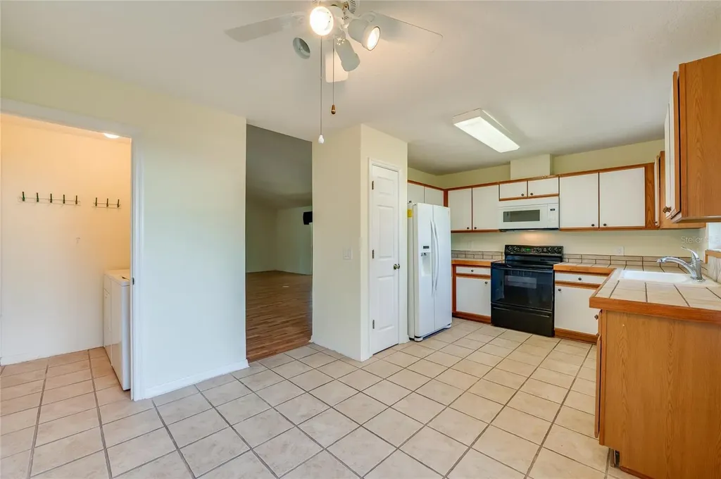 203 Live Oak Court Lake Mary FL 32746