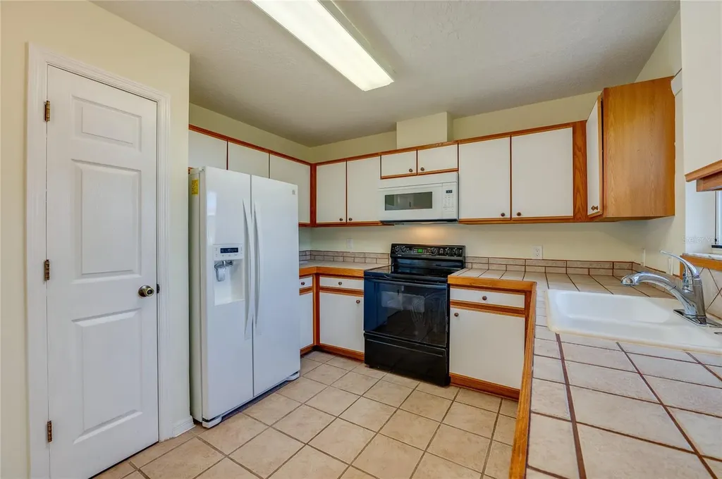 203 Live Oak Court Lake Mary FL 32746