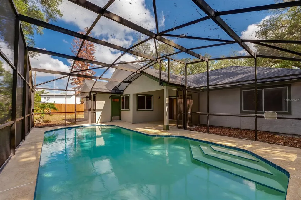 203 Live Oak Court Lake Mary FL 32746