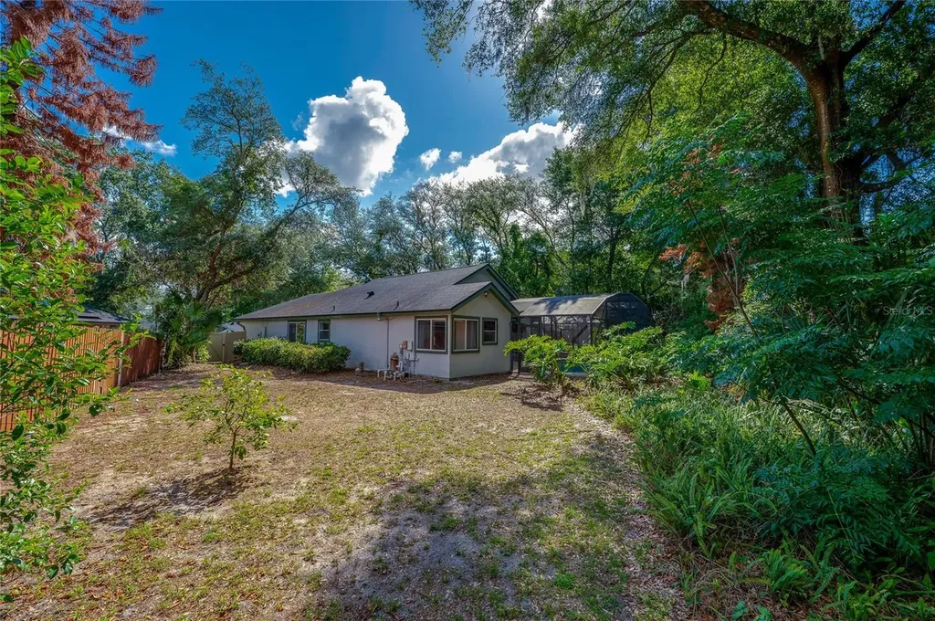 203 Live Oak Court Lake Mary FL 32746