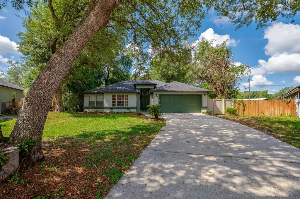 203 Live Oak Court Lake Mary FL 32746