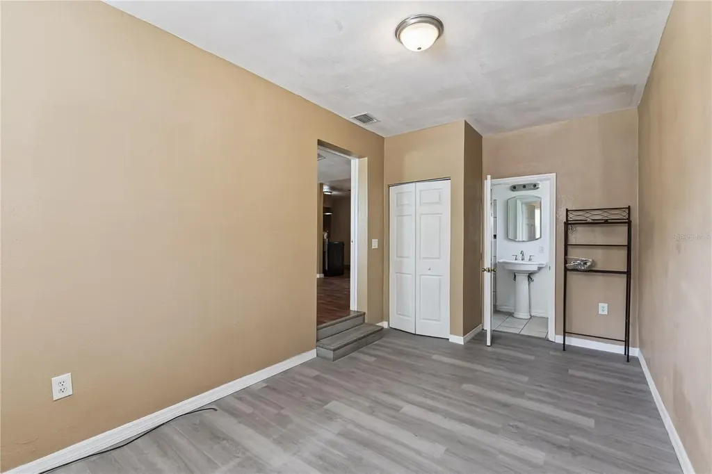 540 Colfax Drive Daytona Beach FL 32114