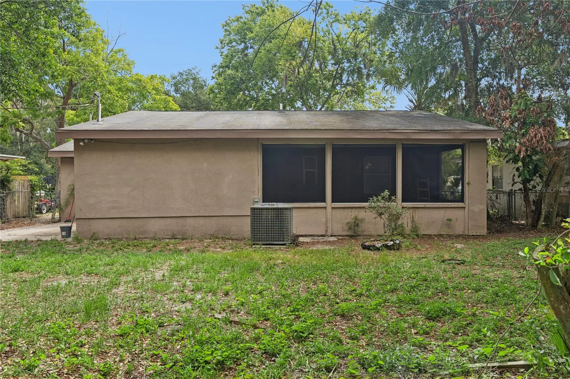 540 Colfax Drive Daytona Beach FL 32114