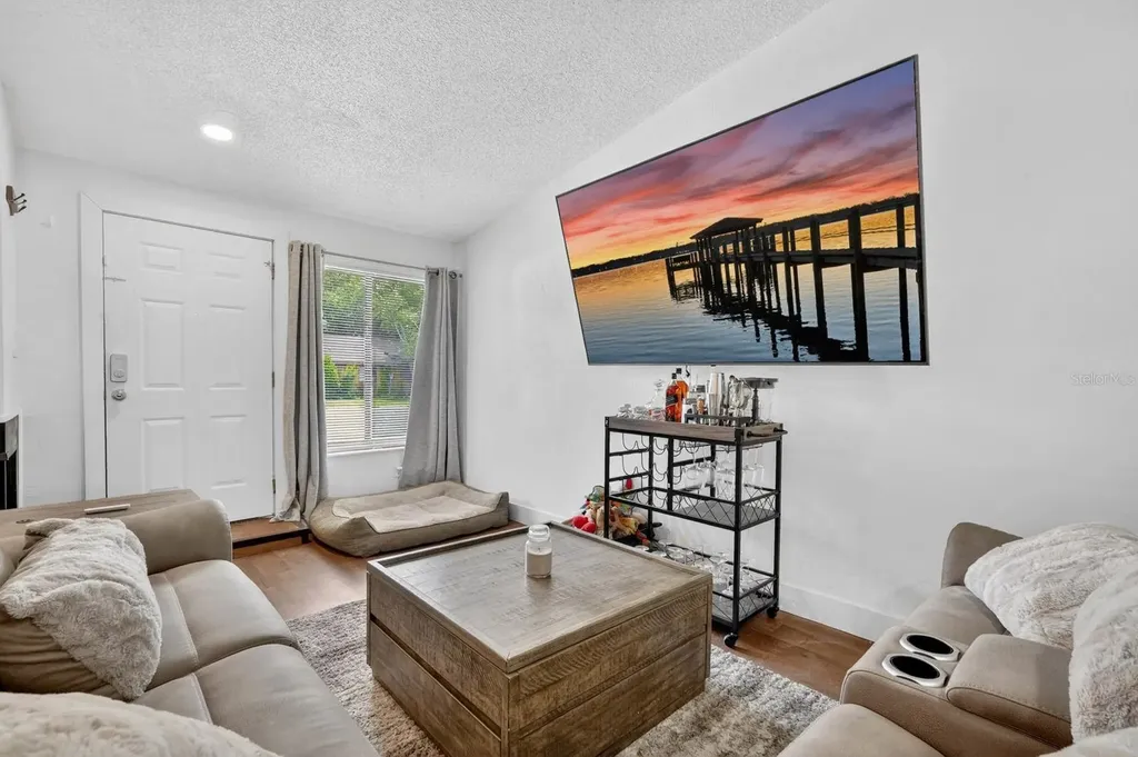 1571 Hancock Lane Daytona Beach FL 32117