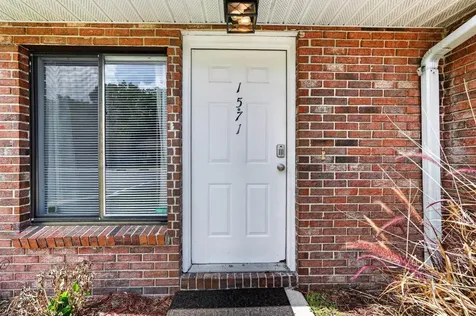 1571 Hancock Lane Daytona Beach FL 32117