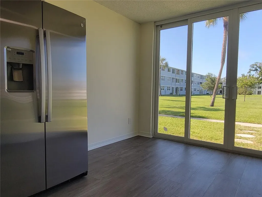 4880 Locust St. NE St Petersburg FL 33703