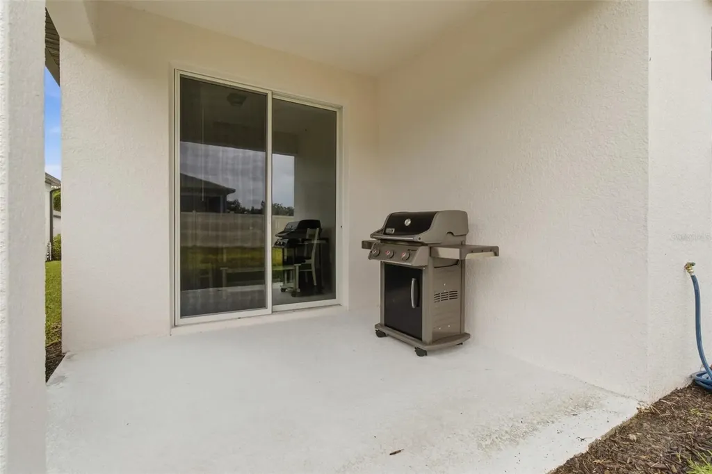 9738 Redwood Heights Loop Thonotosassa FL 33592