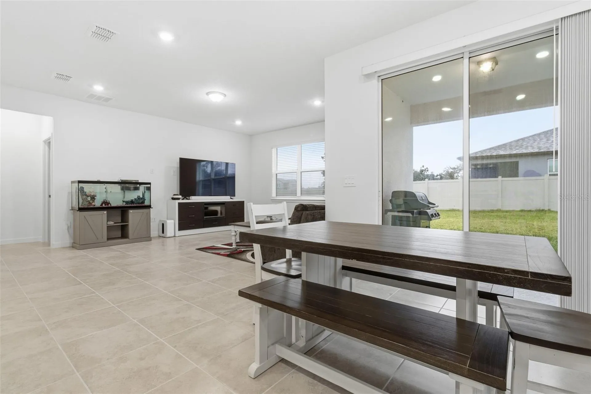 9738 Redwood Heights Loop Thonotosassa FL 33592